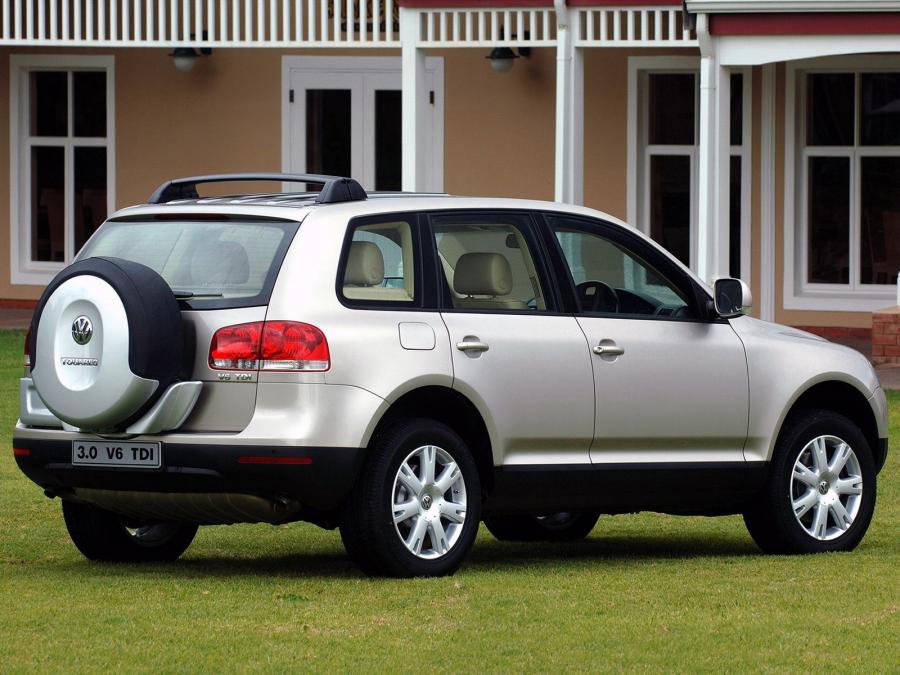  Volkswagen Touareg V6 TDi 2004 года  (ZA) (фото 7 из 11)